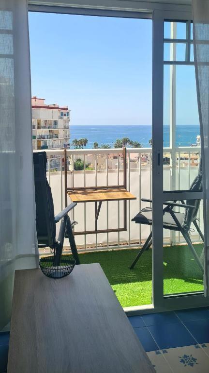 Estudio Mediterraneo Nerja Esterno foto